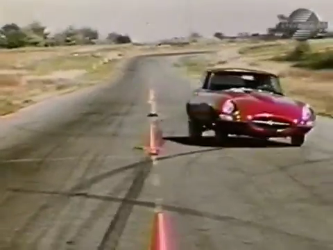 Pylon run - 1968 Jaguar XKE Road Test 